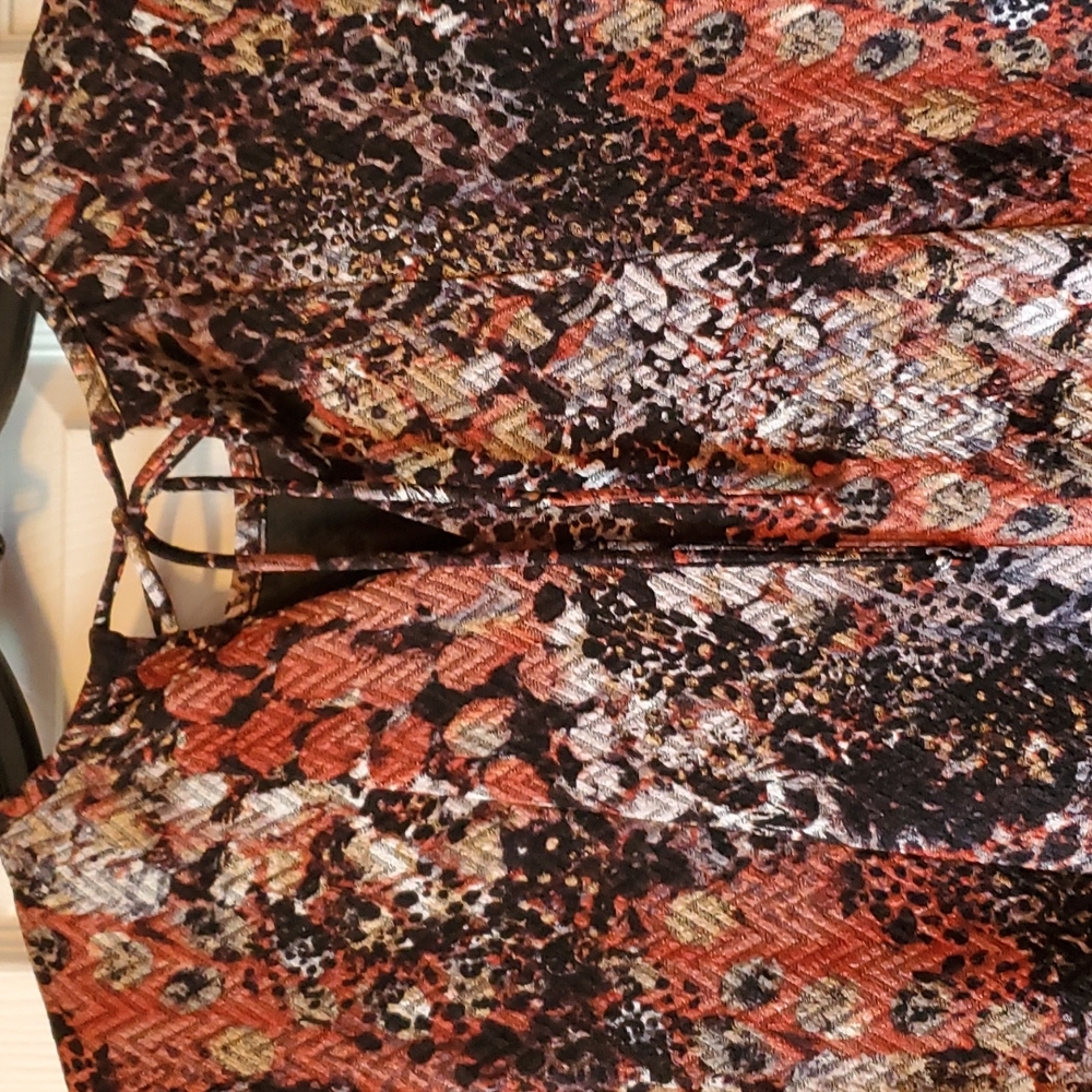 Dress - Picture 6 of 6